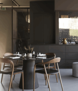 KARMSTOL NEVA VALNÖT