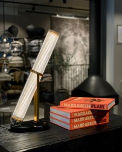 Dis-inredning-bordslampa-la-lampe