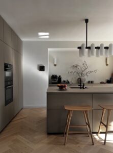 Taklampa Odyssey Liniear